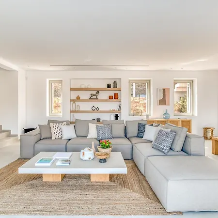 Villa Lily Rock Paros Angairia
