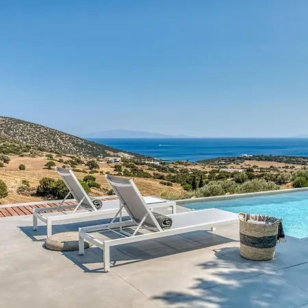 Lily Rock Paros *