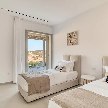 Villa Lily Rock Paros