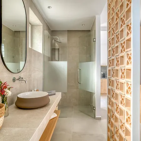 Villa Lily Rock Paros